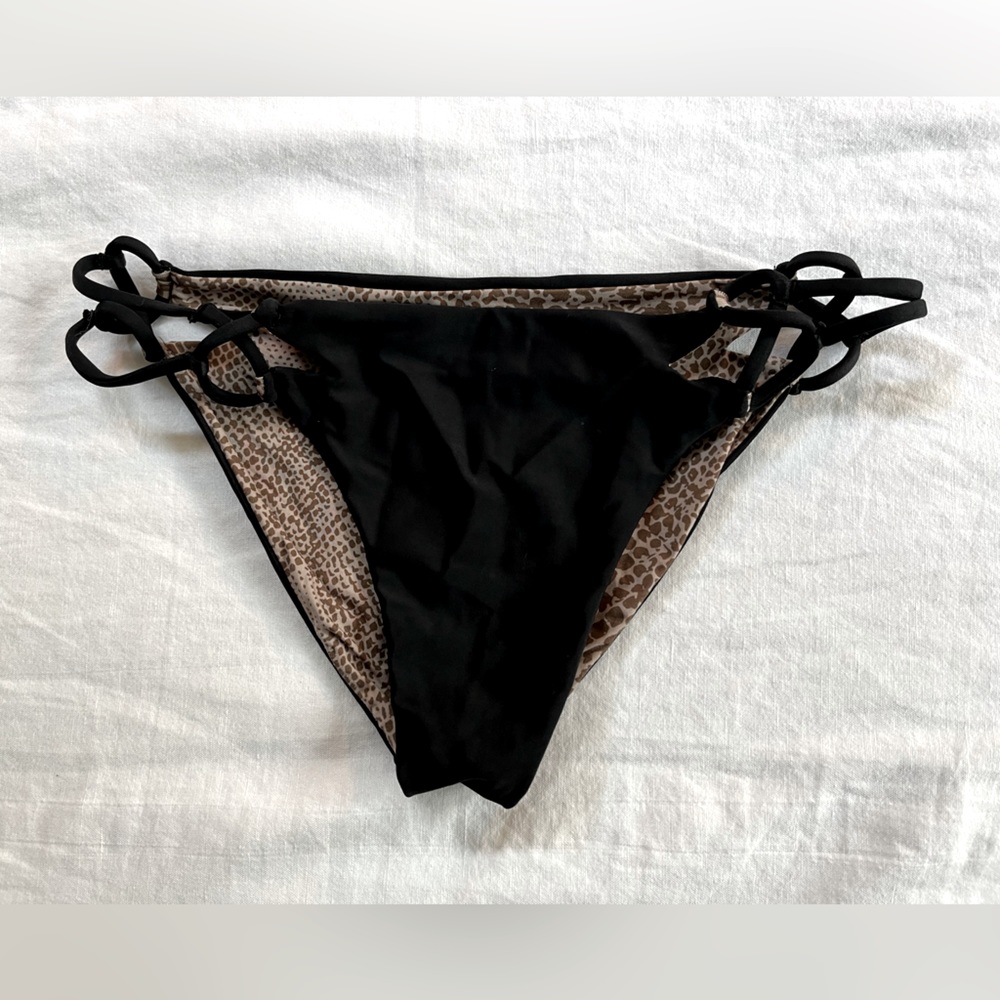 Acacia black bikini bottom